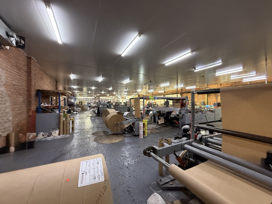 To Let commercial Property for Rent in Triangle Farm Western Cape
